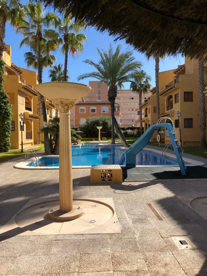 Modern Apartment Near The Beach La Mata  Zewnętrze zdjęcie